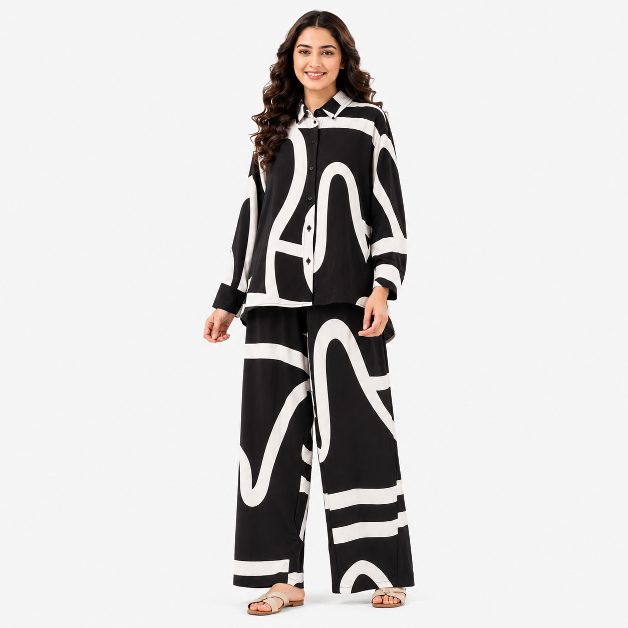 White & Black Cord Set
